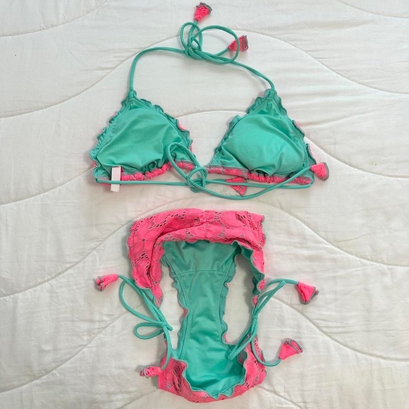 Victoria’s Secret Bikini Set - Picture 3 of 4